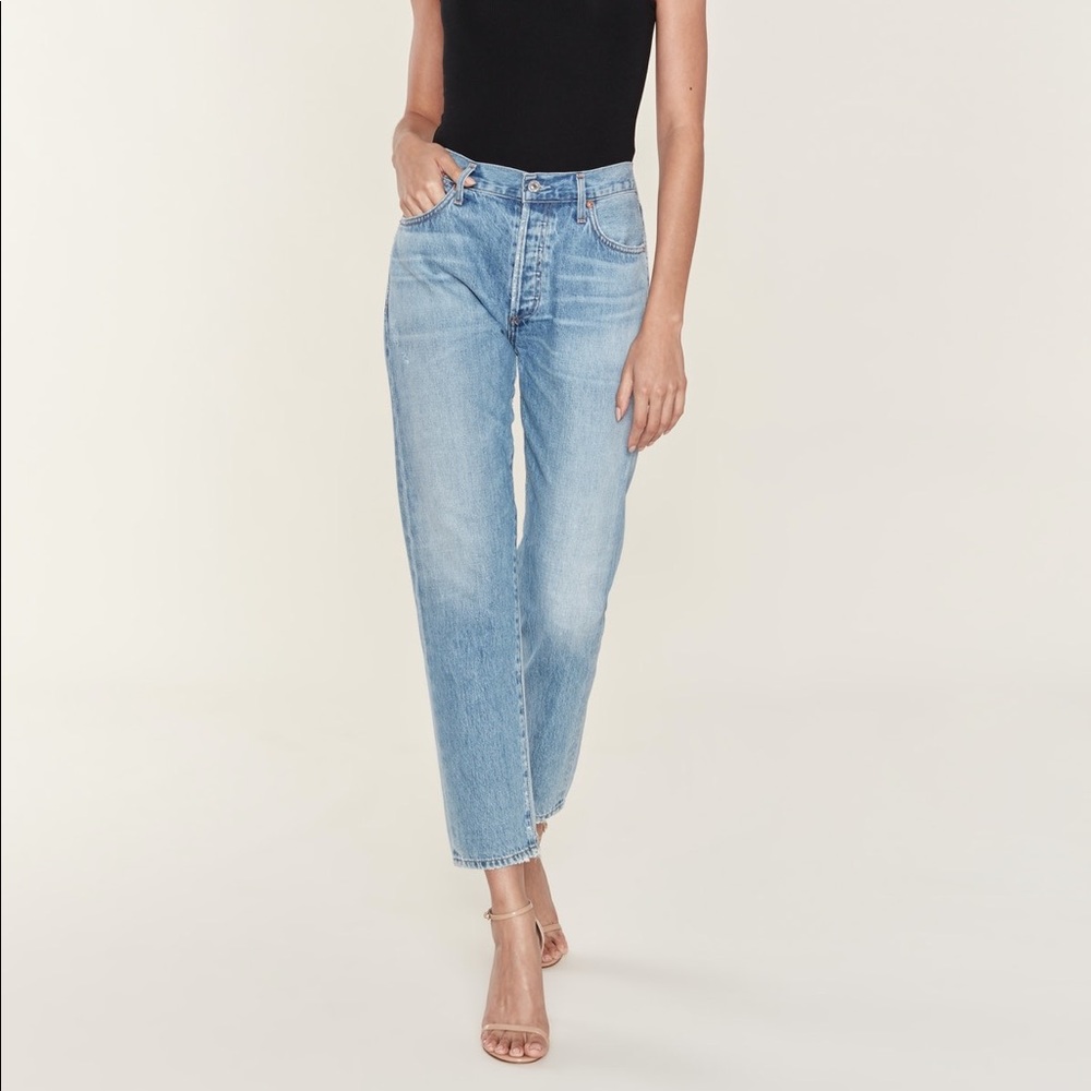 Liya High Rise Cropped Straight Fit Jeans
